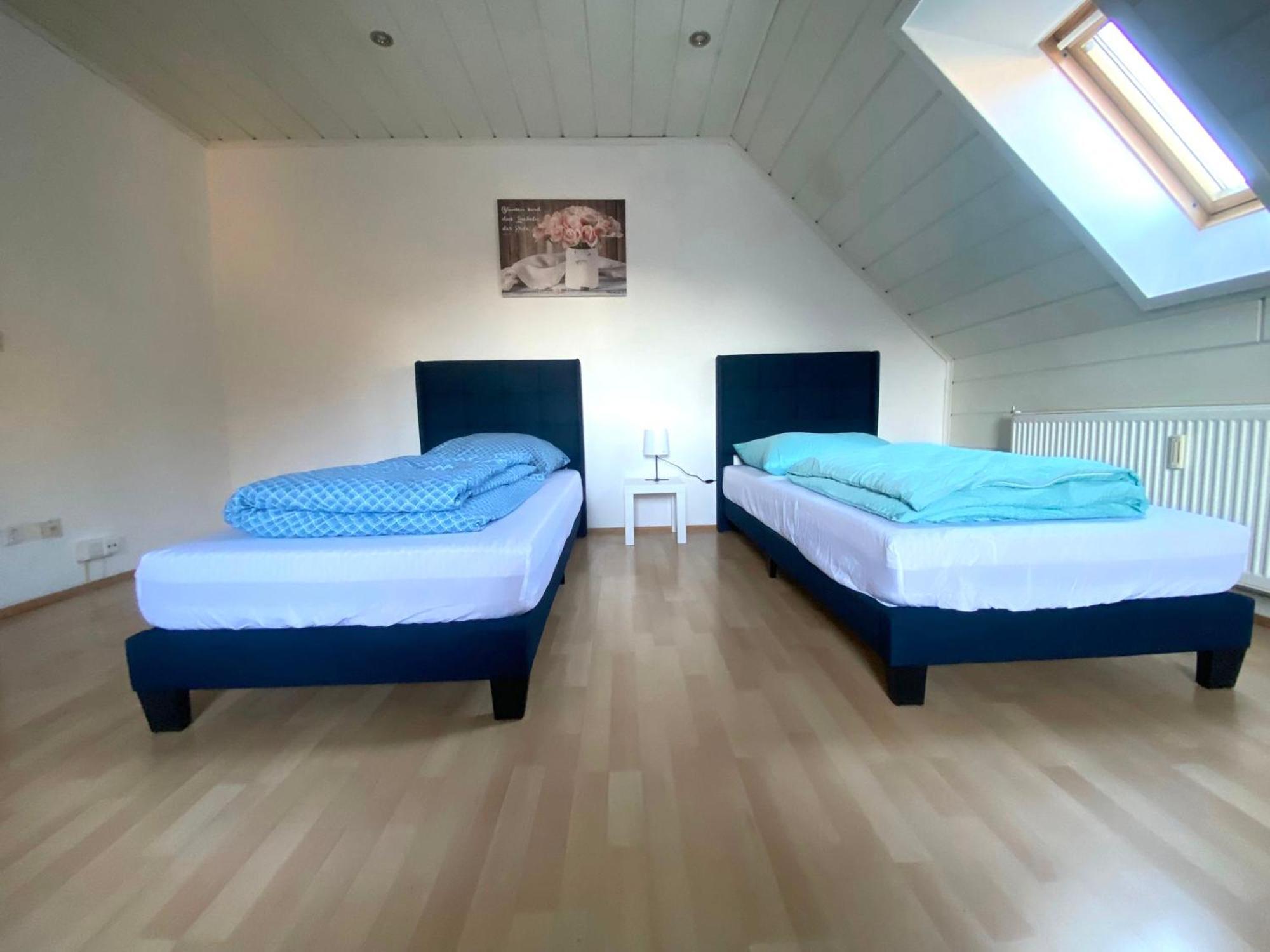 Komfortables Apartment カールスルーエ エクステリア 写真